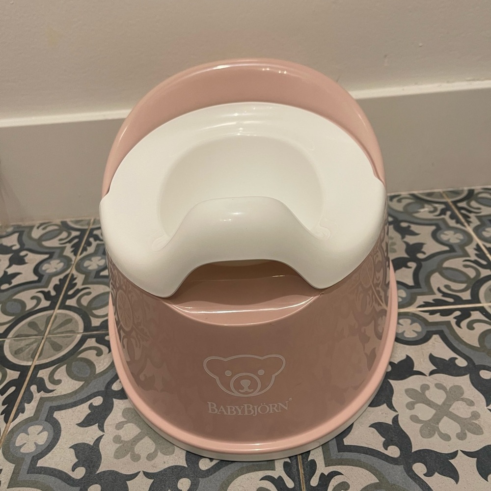 BabyBjörn Pink and White Potty Chair